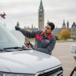 Mobile Auto Glass Repair at Your Workplace: The Ottawa Professional’s Guide